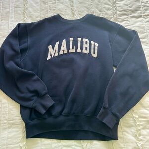 SOLD- navy brandy melville crewneck